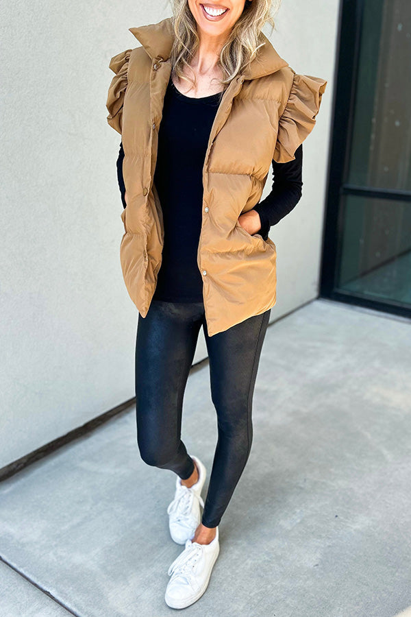 Rahat Dik Yaka, Düğmeli Çift Cepli, Uçuşan Fırfırlı Kollu Yelek