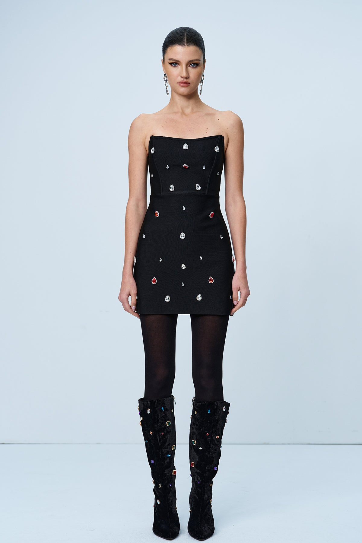 Amna Straplez Rhinestone Bodycon Mini Elbise