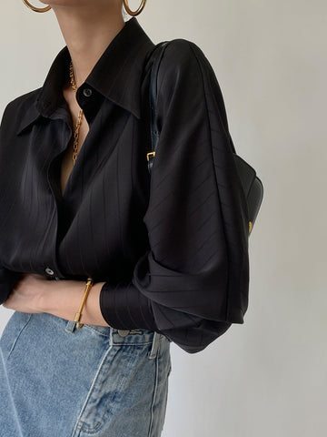 Charlotte Oversized Düğmeli Yakalı Gömlek