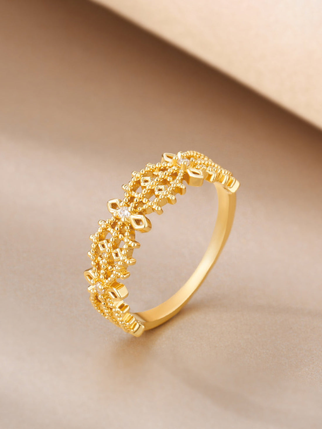 Fransız Oyuk Rhinestone Taç Yüzük