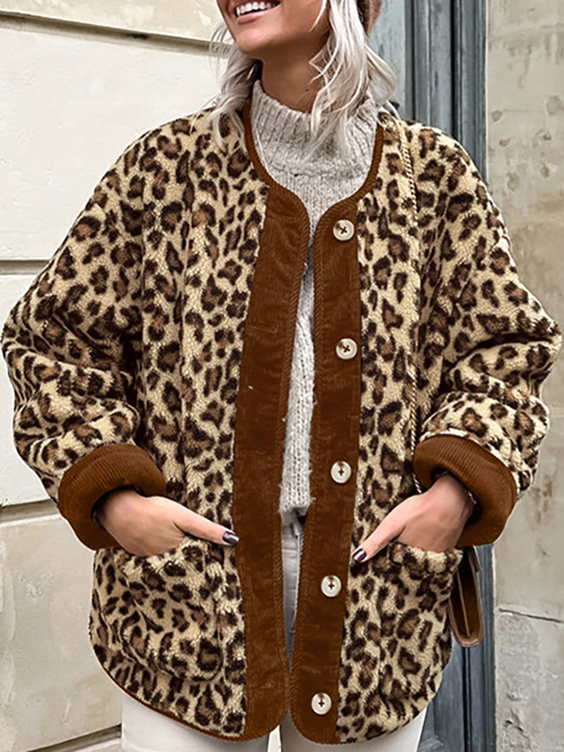 Kontrast Kesimli Minky Leopar Ceket