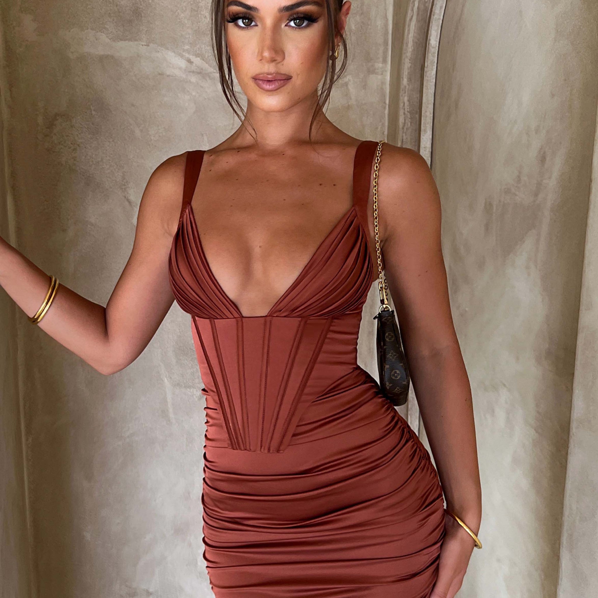 Izabella - Gül Kurusu Mini Elbise