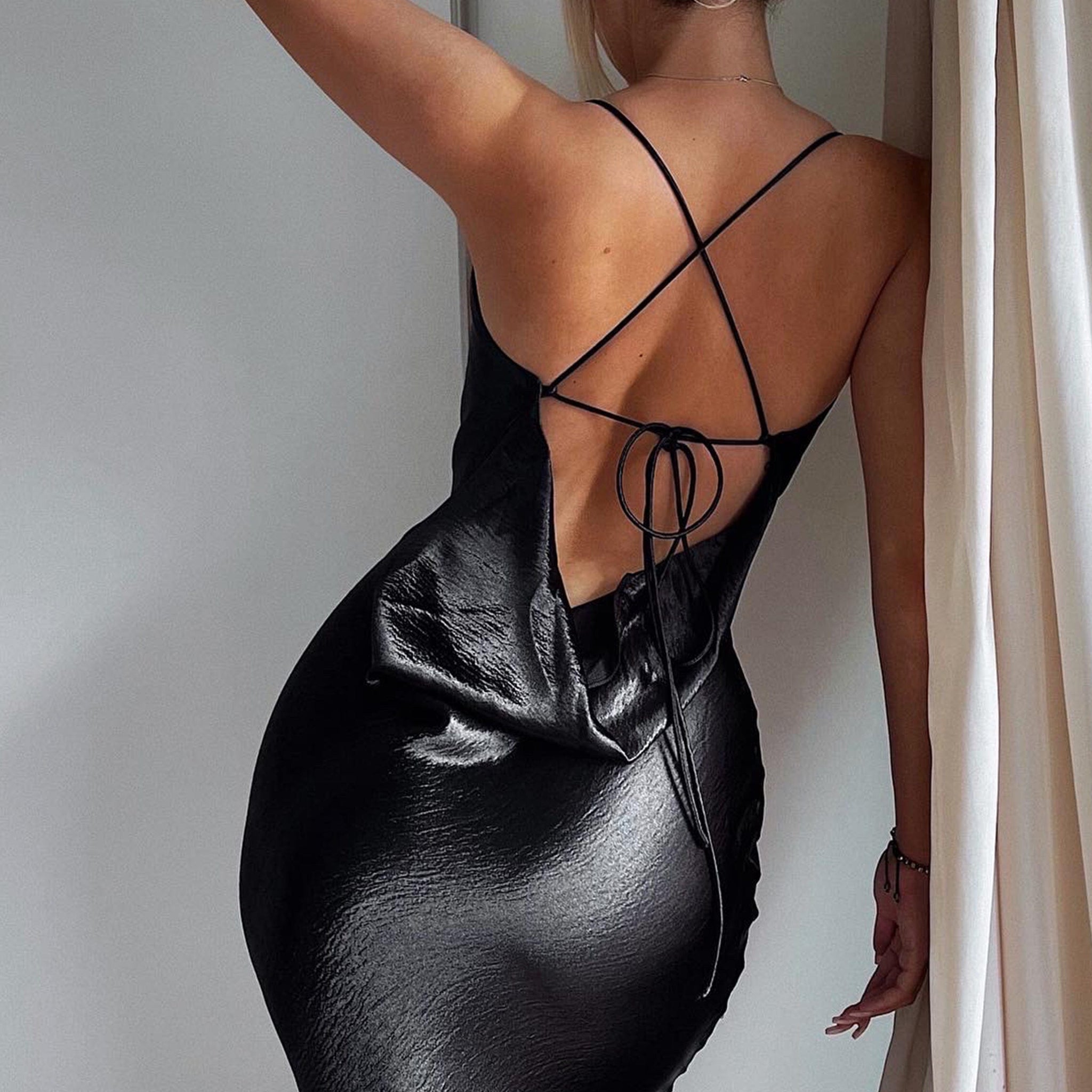 Leilani - Siyah Maxi Elbise