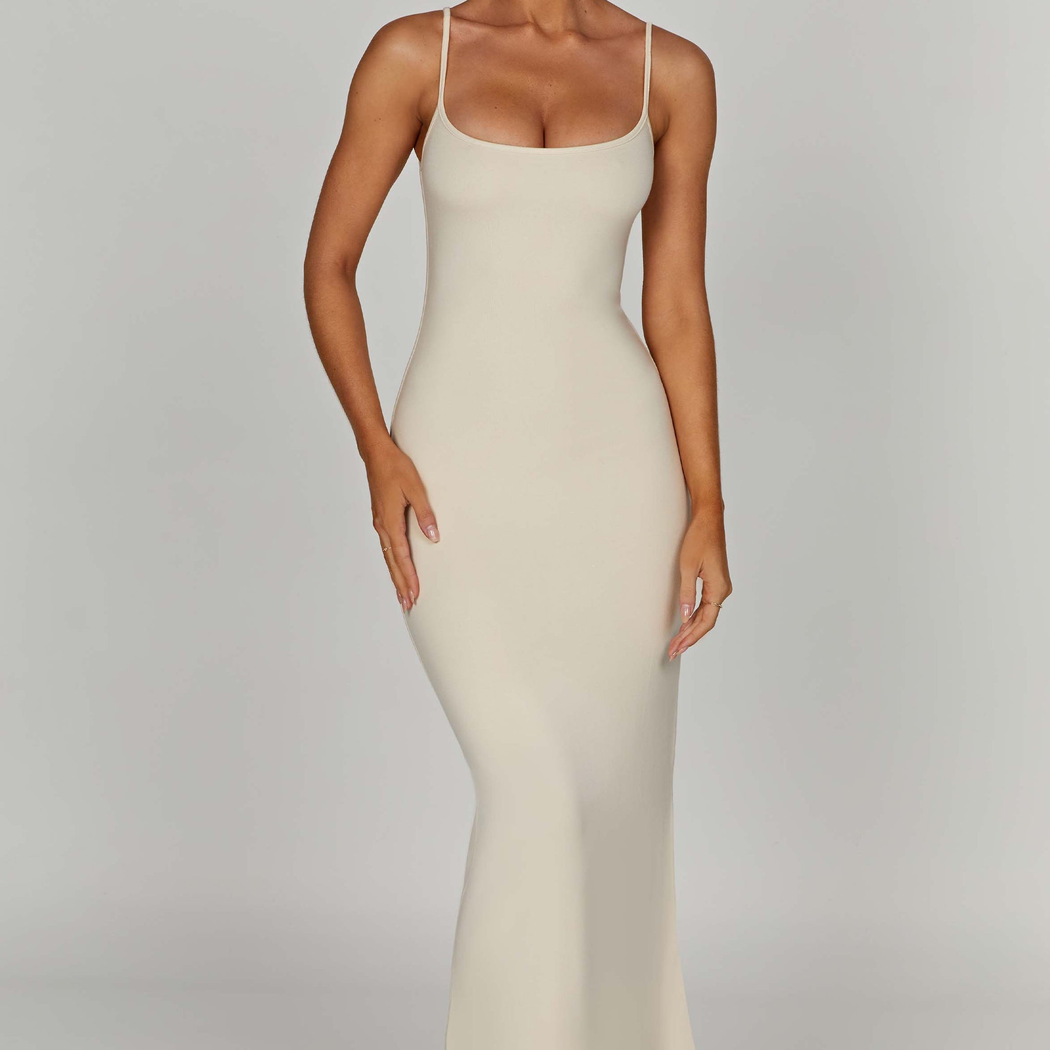 Saskia - Krem Maxi Elbise